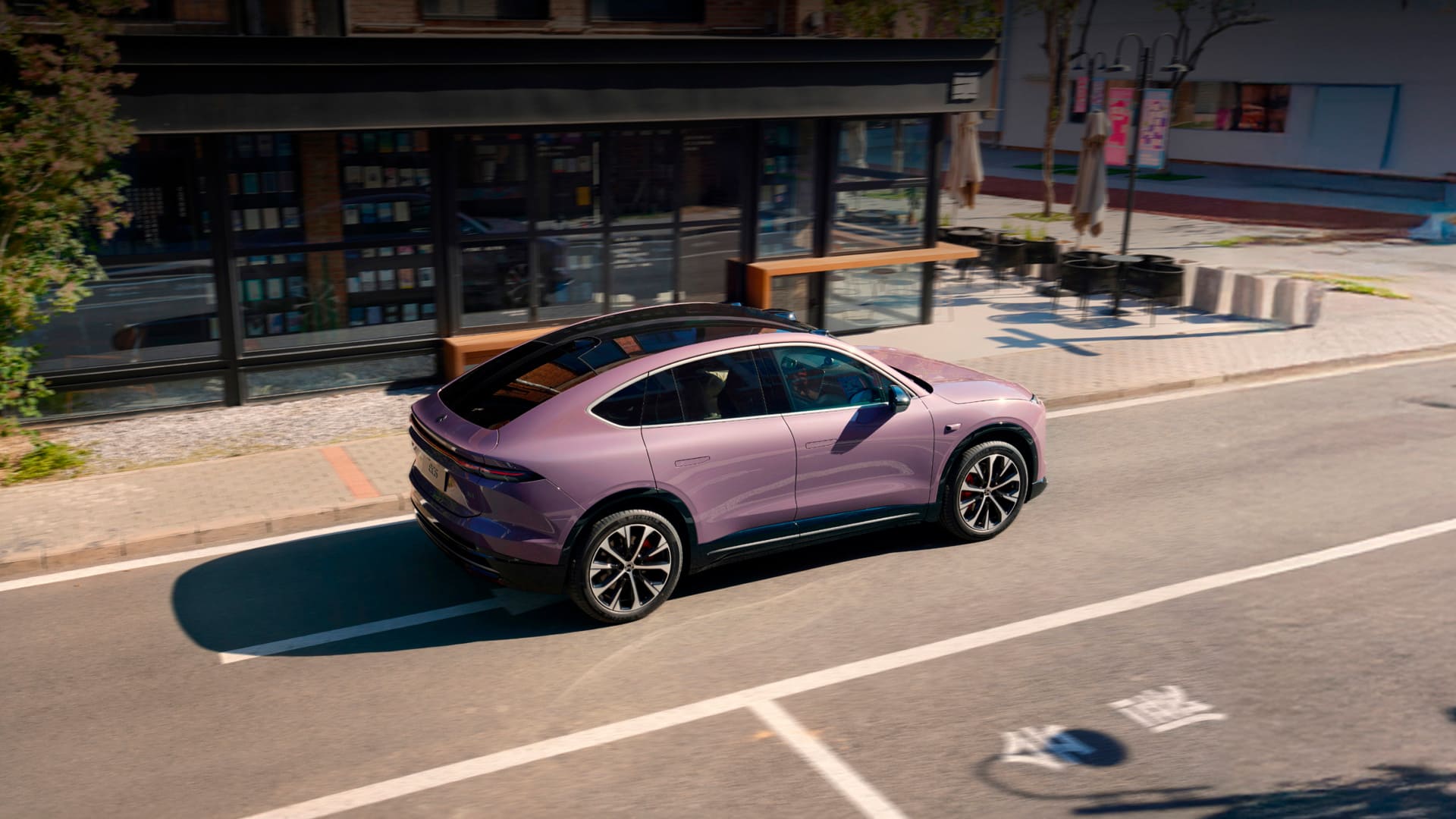 Електромобіль NIO EC6